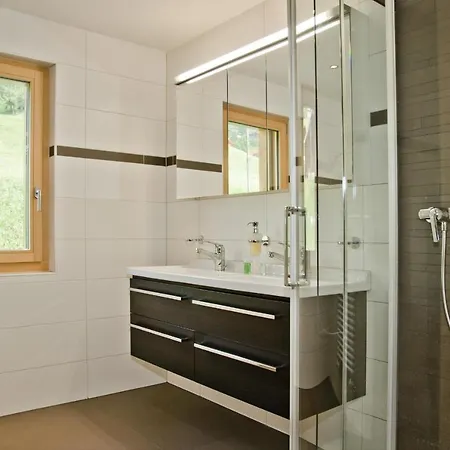 Holiday home Chalet Rothenegg Mit Spa-bereich Grindelwald
